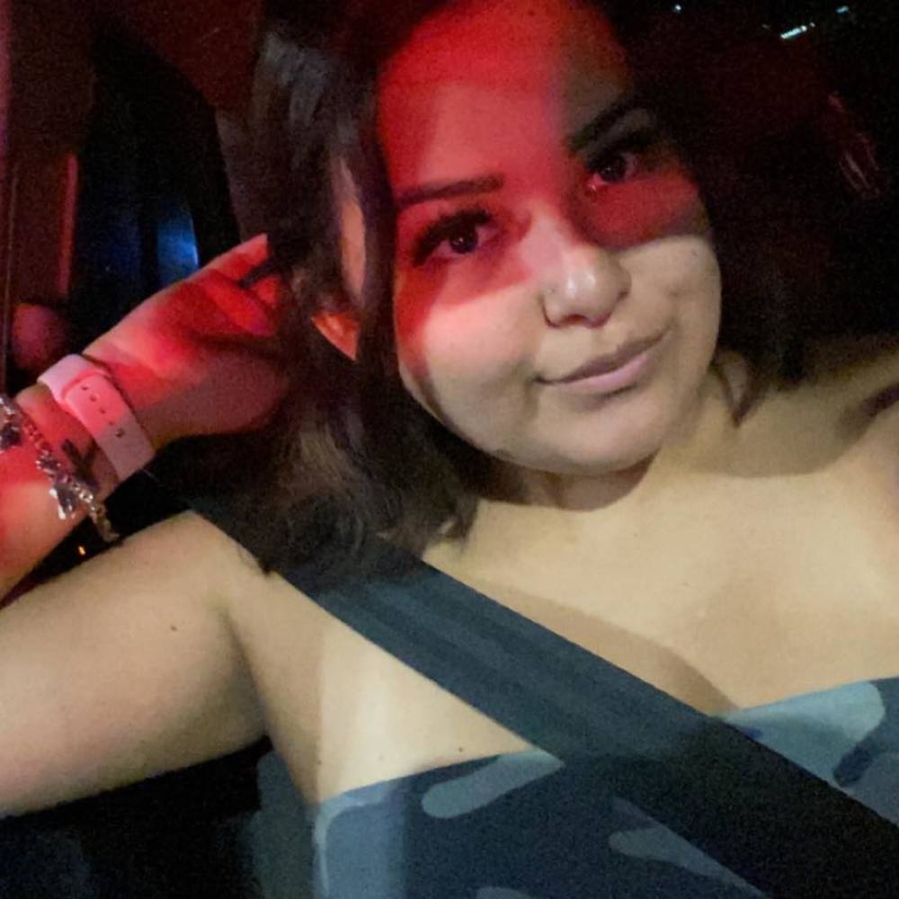 Meet your Posher, Angelica